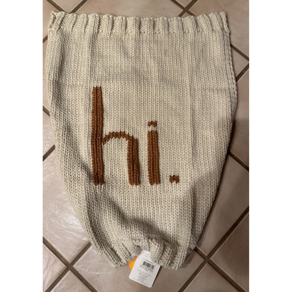 Huggalugs hi. Hand Knit Blanket 18x24